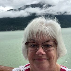 Meet your Posher, Sandy